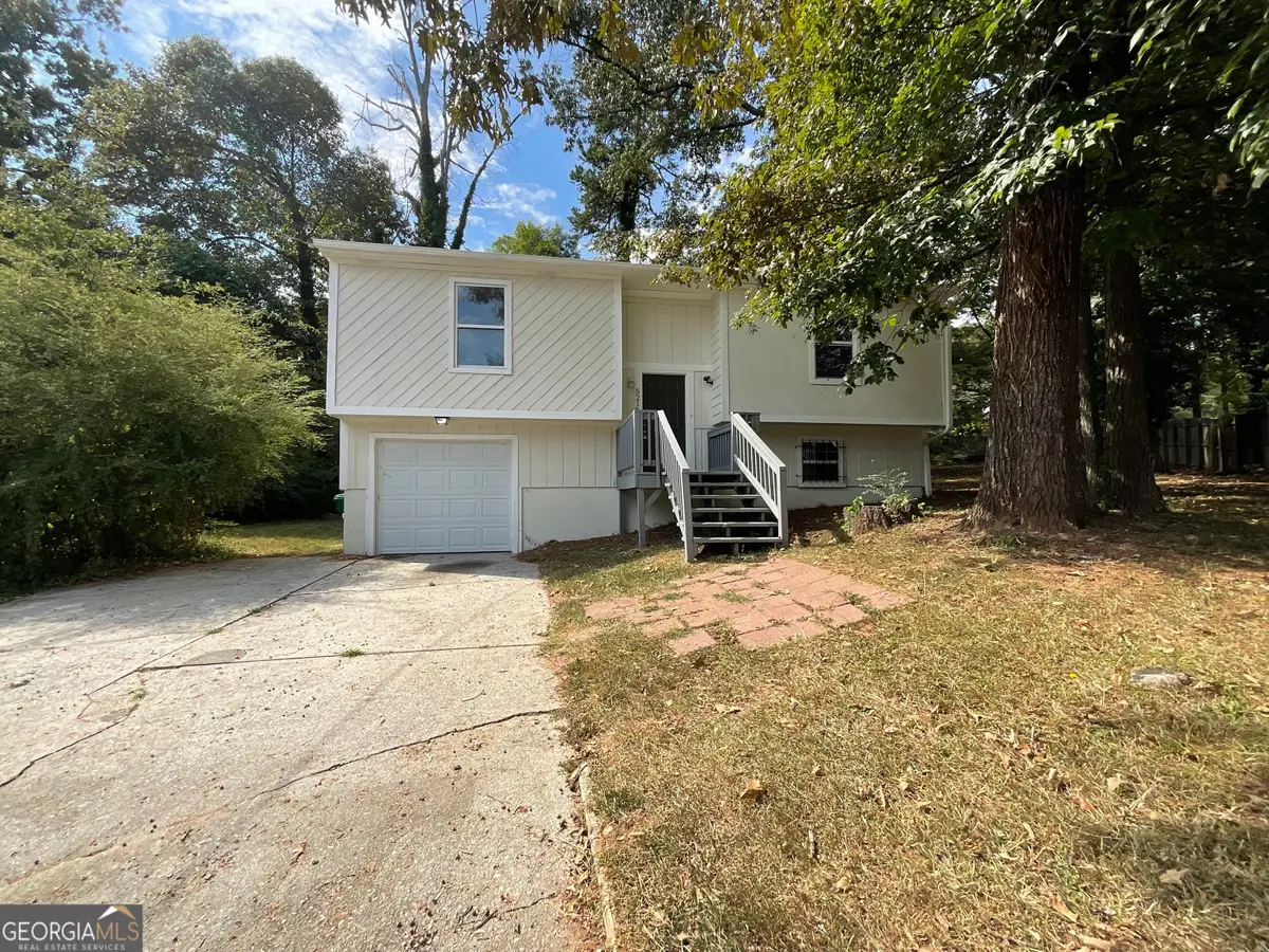 5216 Sweet Air Lane, Stone Mountain, GA 30088 - Image #1