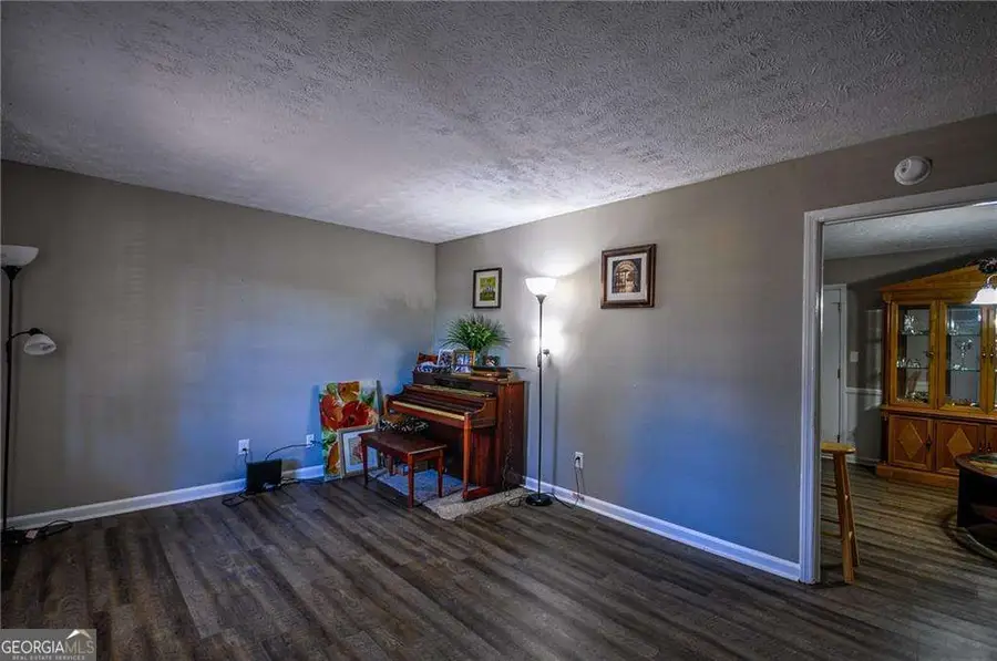 200 Capitol Avenue, Winder, GA 30680 - Image #2