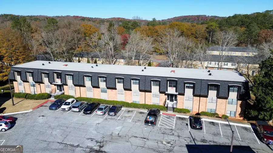 375 Winding River Drive, Atlanta, GA 30350 - Image #2