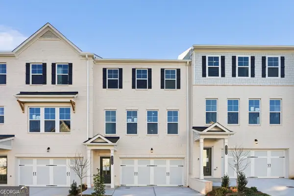 5708 Schelton Place Se, Mableton, GA 30126