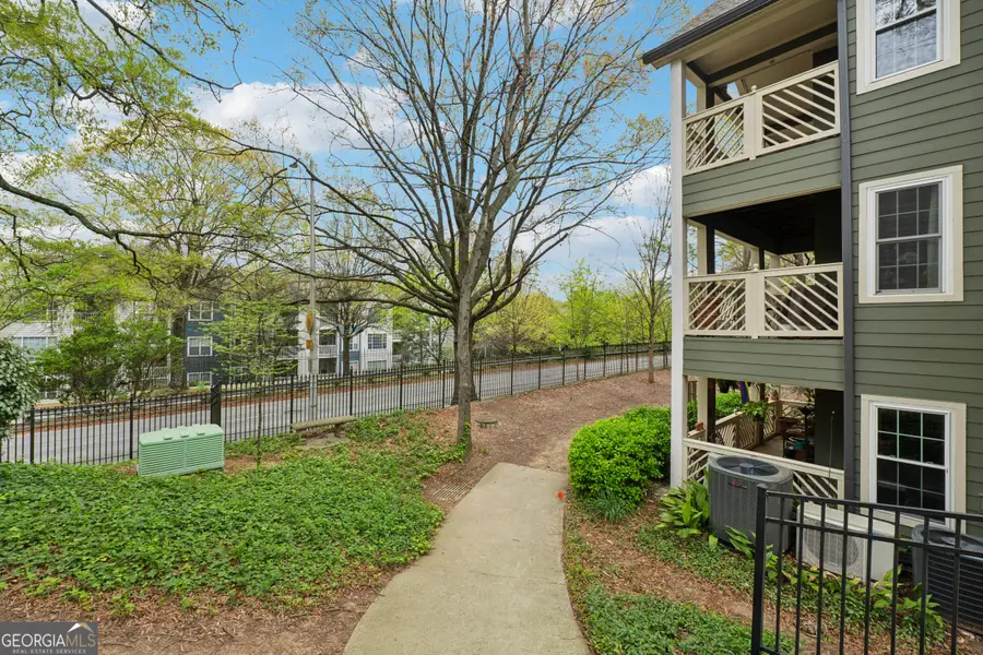 554 Mcgill Place Ne, Atlanta, GA 30312 - Image #2