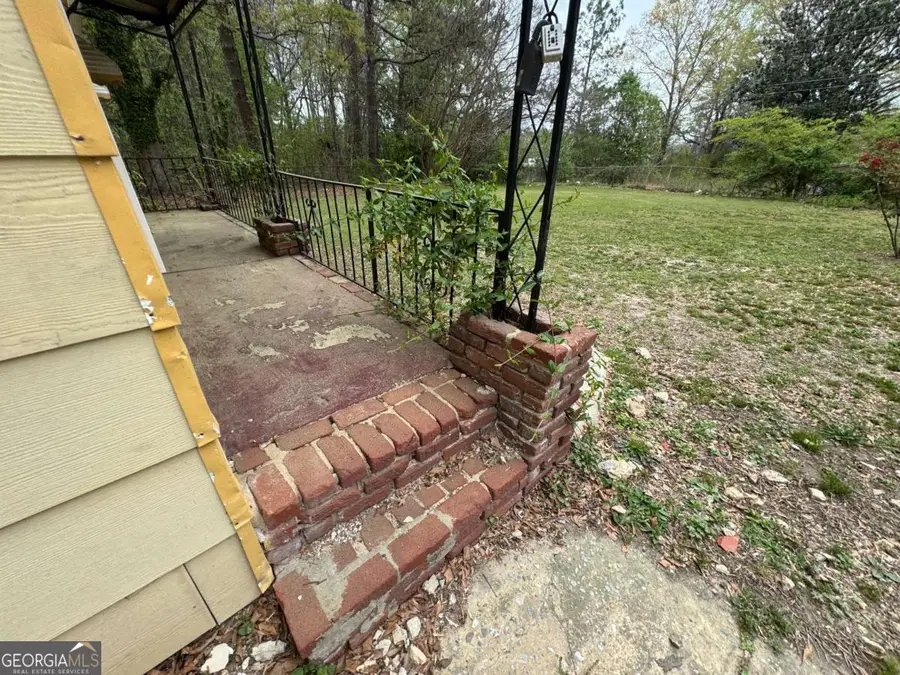 6127 Pinegrove Road, Riverdale, GA 30274 - Image #3