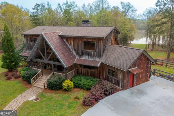 142 Holland Dam Drive, Maysville, GA 30558