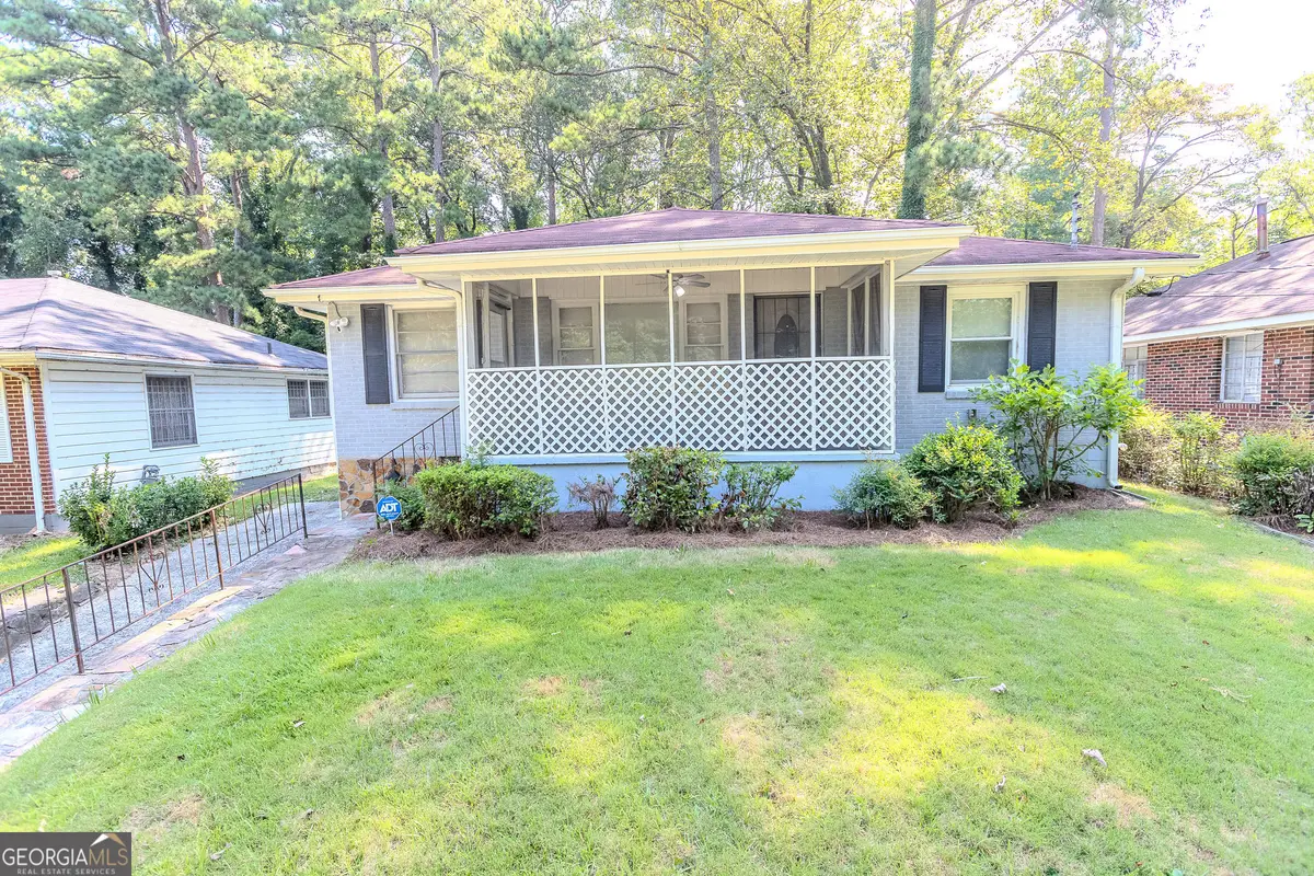 145 Holly Road Nw, Atlanta, GA 30314 - Image #1