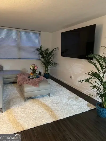 2965 Pharr Court South Nw #502, Atlanta, GA 30305 - Image #2