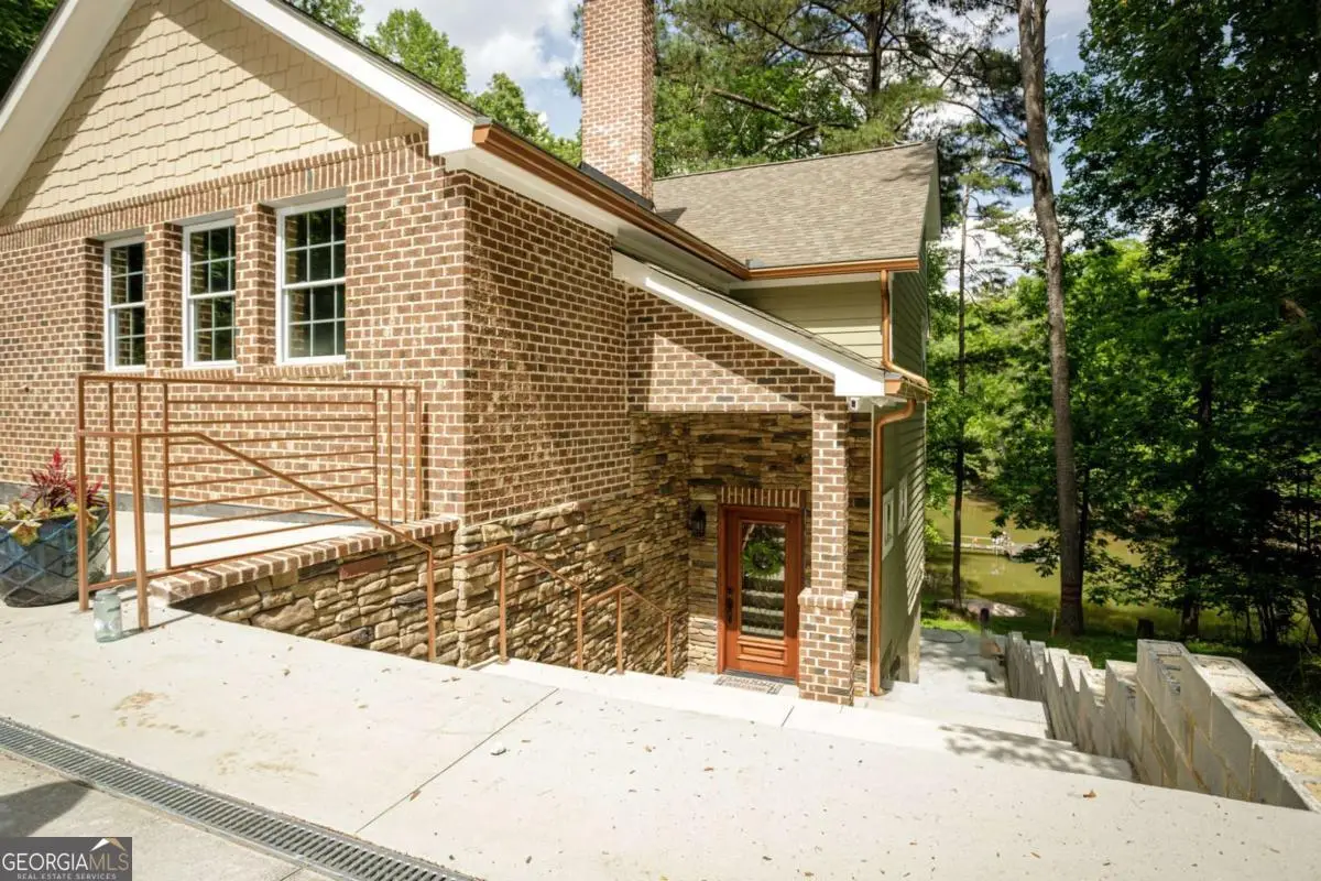 4075 Fincher Drive, Gainesville, GA 30504 - Image #1