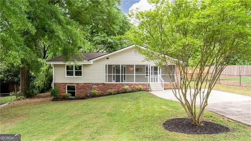 848 East Avenue, Scottdale, GA 30079 - Image #1