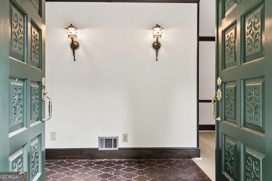 1559 Norwood Drive, Lilburn, GA 30047 - Image #3