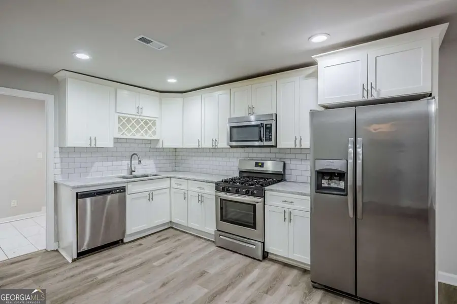 3735 Boulder Park Drive Sw, Atlanta, GA 30331 - Image #2