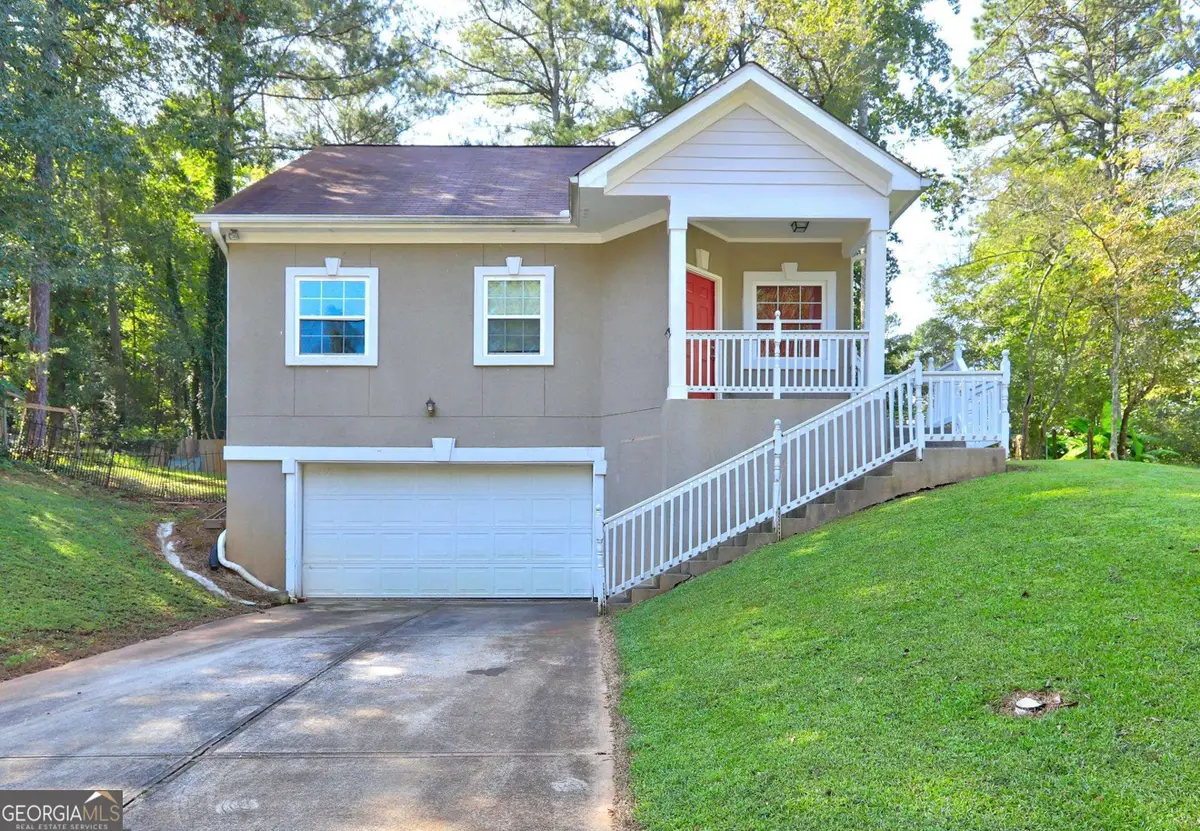 4831 Oak Path, Stone Mountain, GA 30088 - Image #1