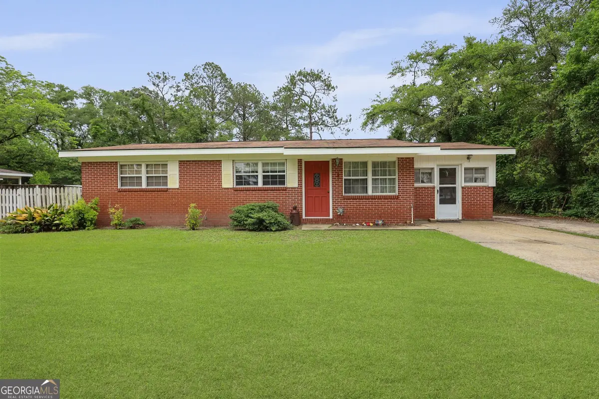 985 Seven Oaks Road, Jesup, GA 31546 - Image #1