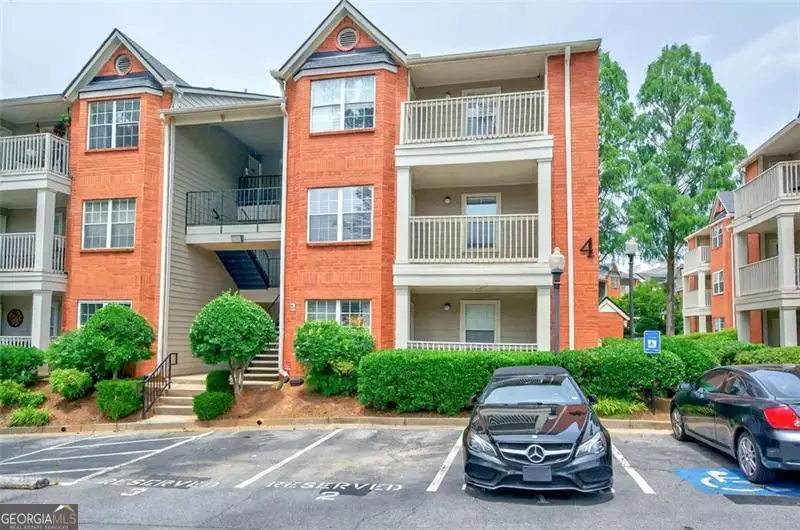 4106 Chastain Park Court Ne, Atlanta, GA 30342 - Image #1
