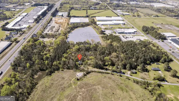 220 Porch Loop, Calhoun, GA 30701