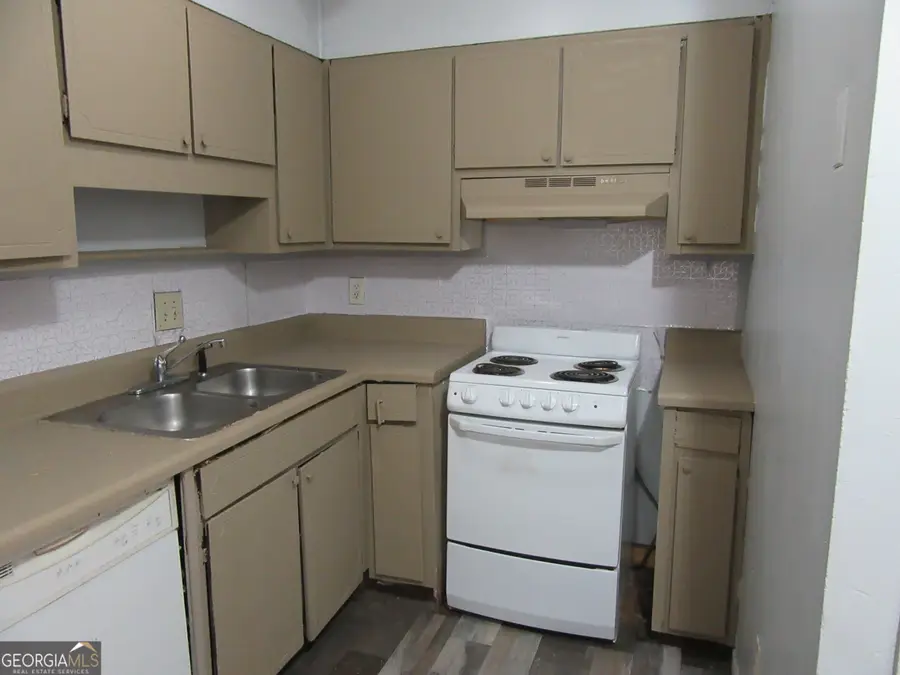 1993 Whitehall Forest Court, Atlanta Decatur, GA 30316 - Image #3