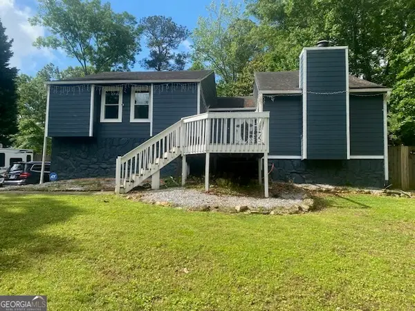 6701 Knollwood Circle, Douglasville, GA 30135