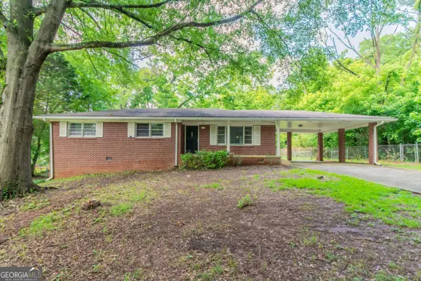 4078 Bouldercrest Road, Ellenwood, GA 30294