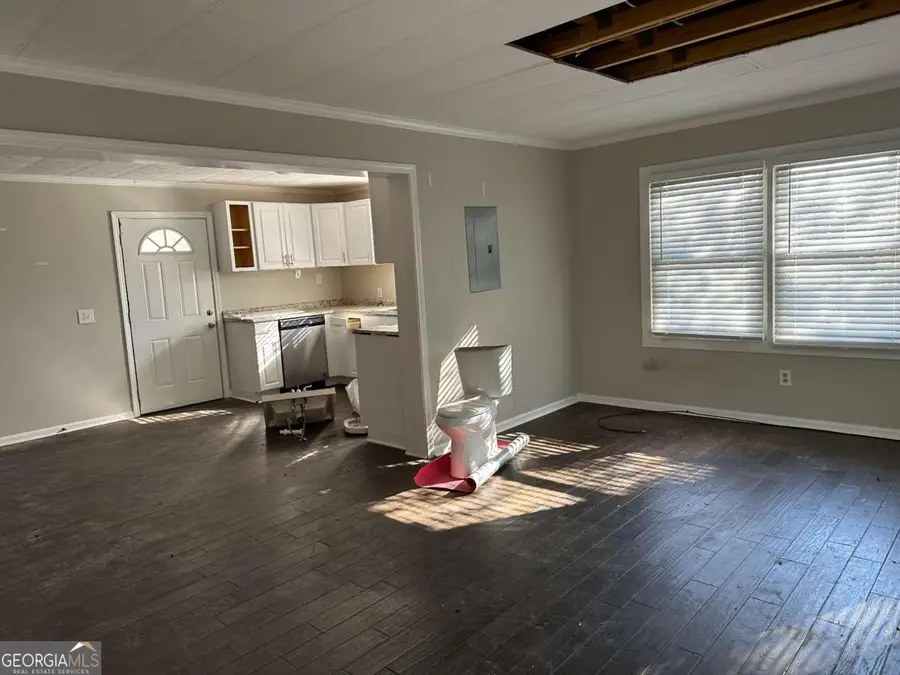 915 Lake Drive, Snellville, GA 30039 - #2