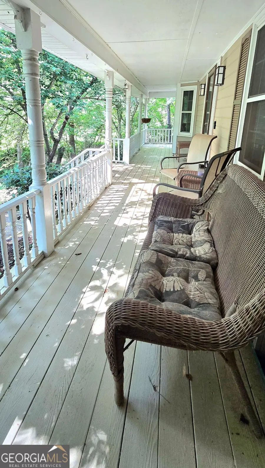 4162 Riverdale Drive, Snellville, GA 30039 - Image #3