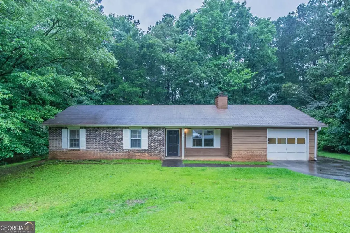 604 Hamlet Court Se, Conyers, GA 30094 - Image #1