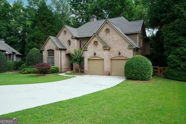 7185 Hartsfield Place, Suwanee, GA 30024 - Image #2