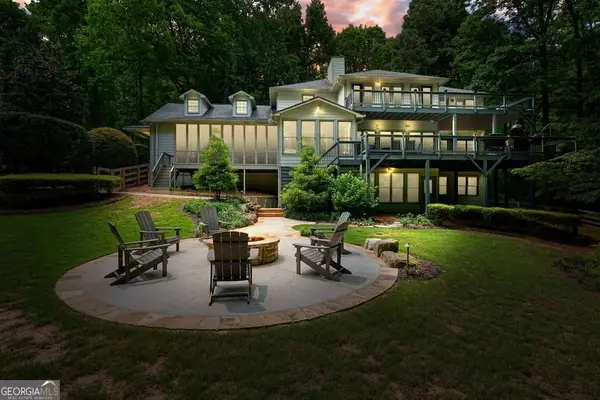 627 Apache Trail, Woodstock, GA 30189