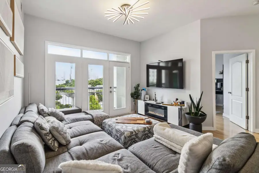 390 17th Street Nw #6055, Atlanta, GA 30363 - Image #2