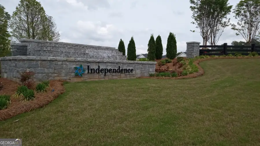 560 Silver Moon Drive, Loganville, GA 30052 - Image #3