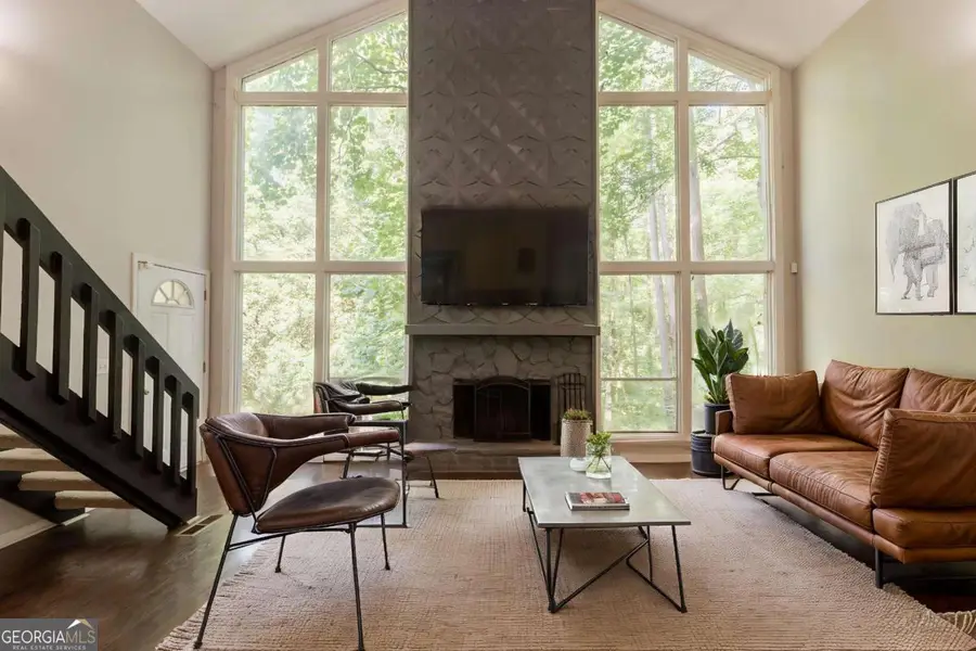 1282 Shiloh Trail E, Kennesaw, GA 30144 - Image #2