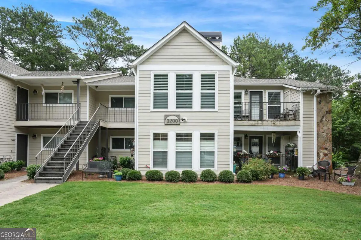 3210 Lake Pointe Circle, Roswell, GA 30075 - Image #1