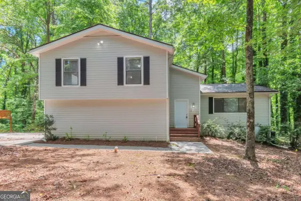 5215 Mainstreet Park Drive, Stone Mountain, GA 30088