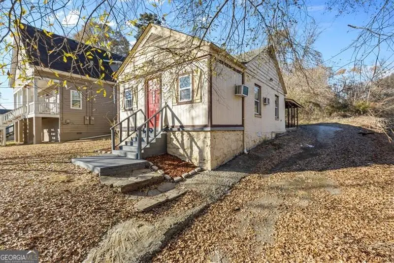 2009 Baker Road Nw, Atlanta, GA 30318 - Image #2