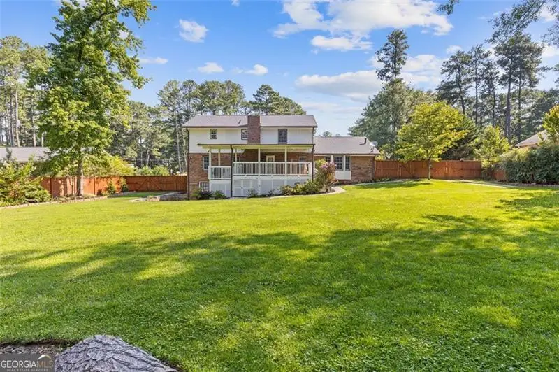 425 Houze Way, Roswell, GA 30076 - Image #3