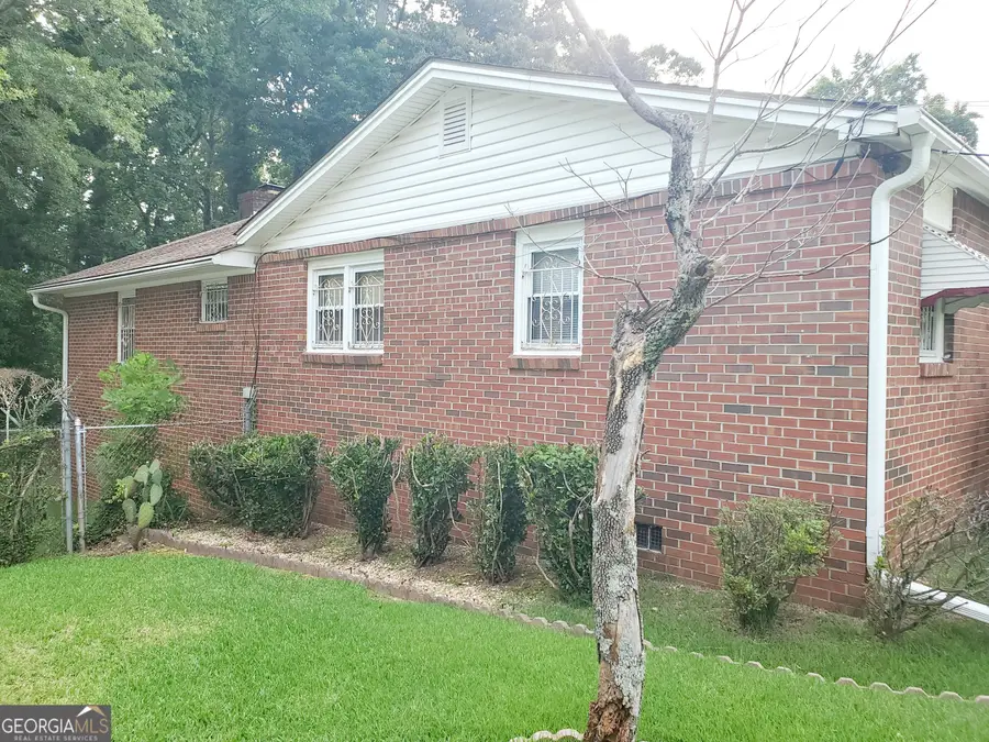 3769 Amber Road Nw, Atlanta, GA 30331 - Image #3