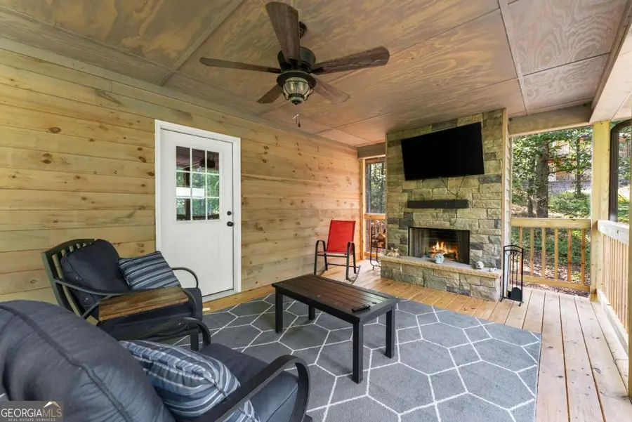 309 Fowler Creek Drive, Cleveland, GA 30528 - Image #2