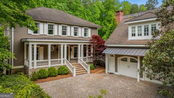 9179 Selborne Lane, Chattahoochee Hills, GA 30268