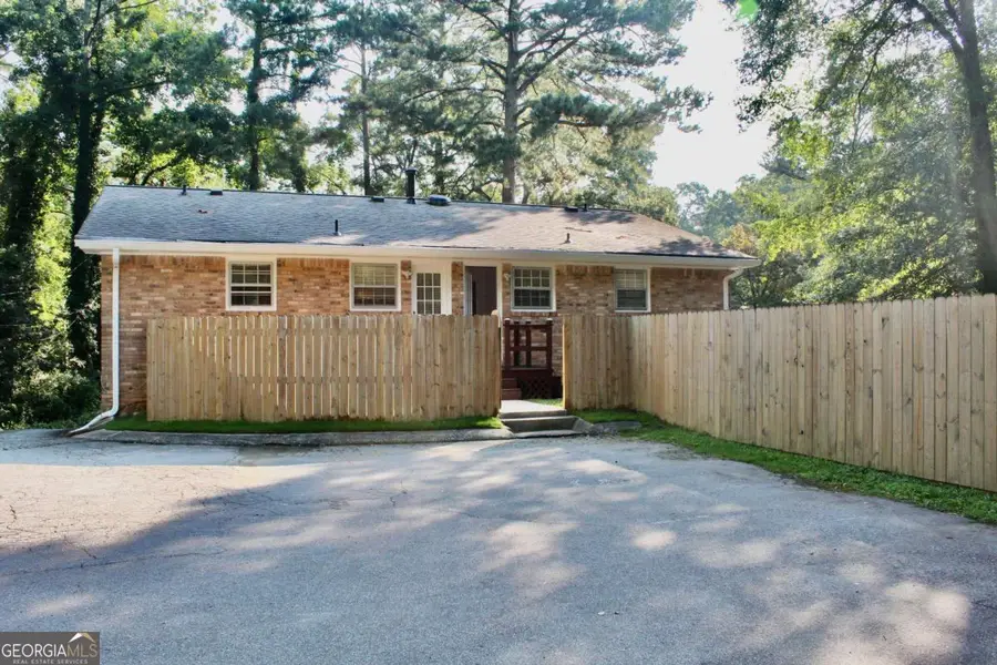 1191 Hampton Way Ne, Atlanta, GA 30324 - Image #2