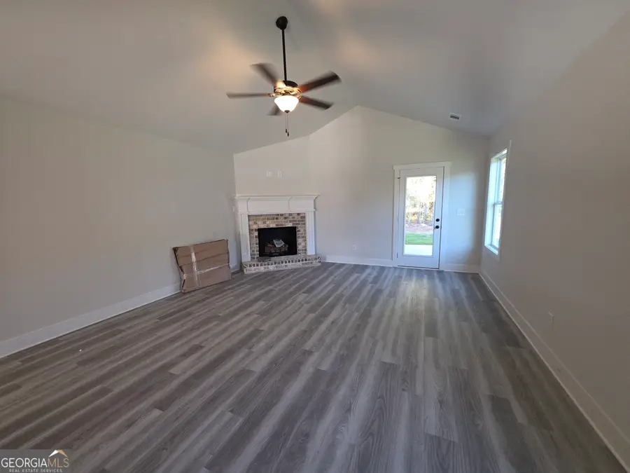 1077 Jeannine Lane, Winder, GA 30680 - Image #2