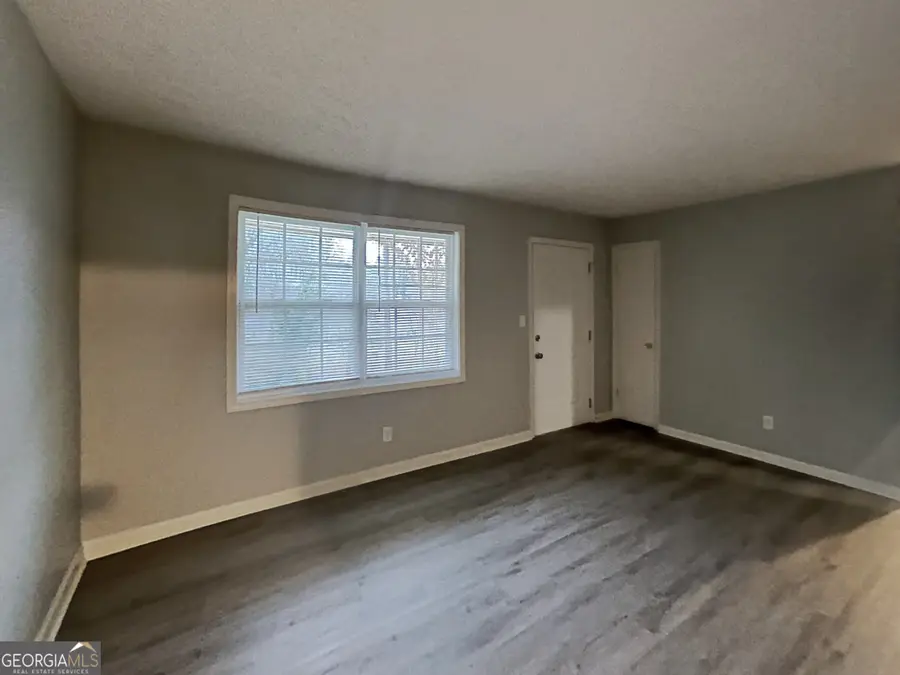 2322 Chestnut Log Loop, Lithia Springs, GA 30122 - Image #2