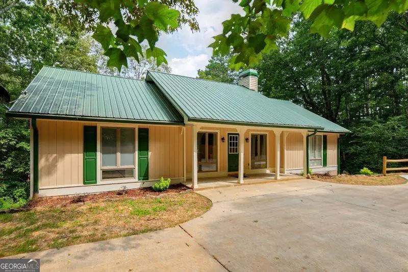 39 Schwarzwald Strasse, Helen, GA 30545 - Image #2