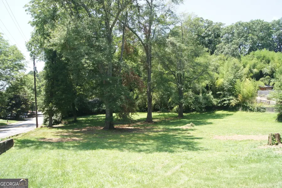 581 Bradford Street Nw, Gainesville, GA 30501 - Image #3