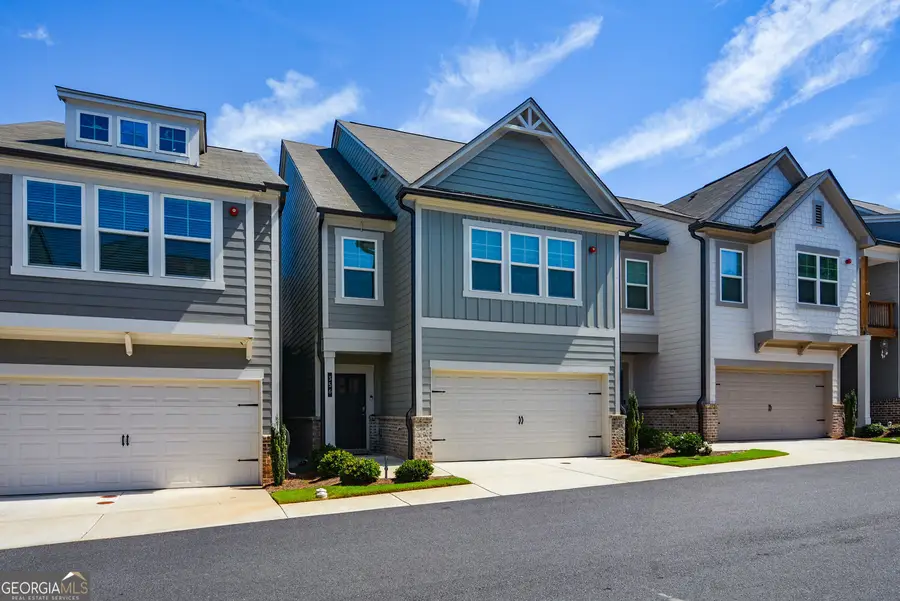 356 Hayden Circle, Woodstock, GA 30189 - Image #2