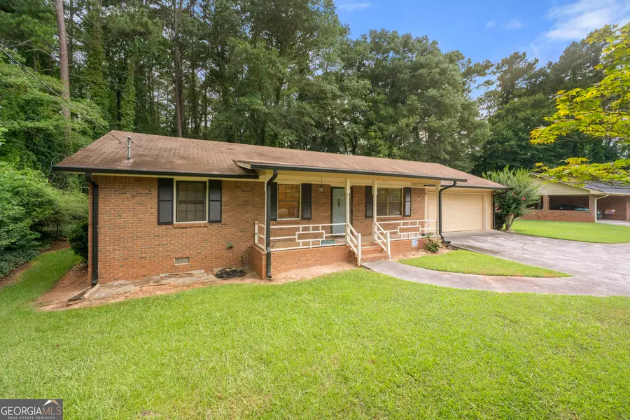 1465 Rockbridge Road, Stone Mountain, GA 30087 - Image #2