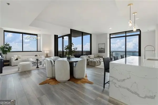 270 17th Street Nw #4102, Atlanta, GA 30363