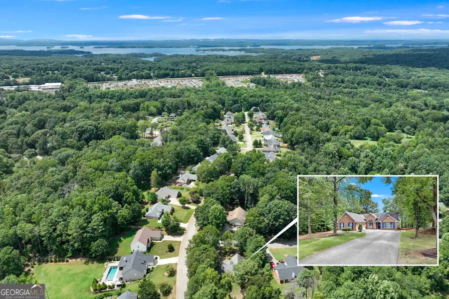 5904 Clipper Bay, Flowery Branch, GA 30542 - Image #2