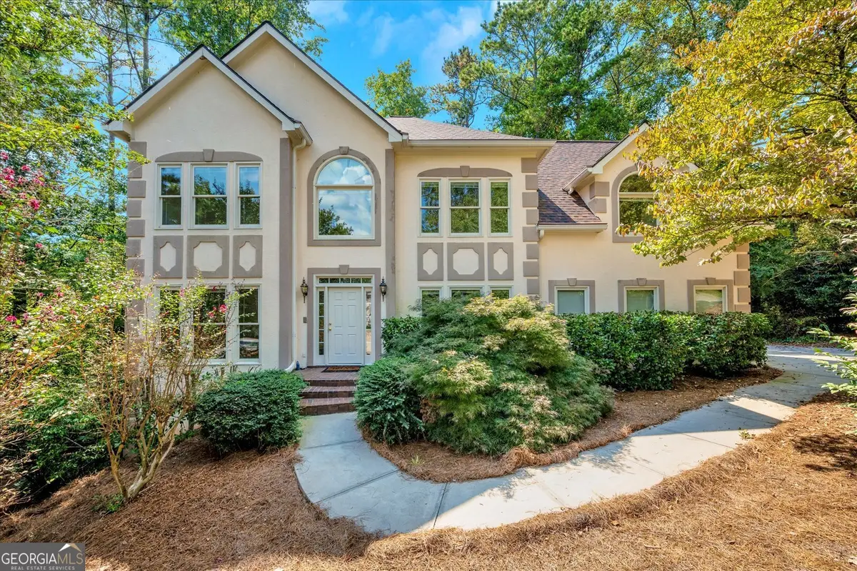 3333 Trails End Road Ne, Roswell, GA 30075 - Image #1