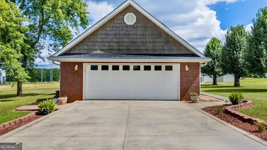 114 Belwood Drive Se, Calhoun, GA 30701 - Image #3