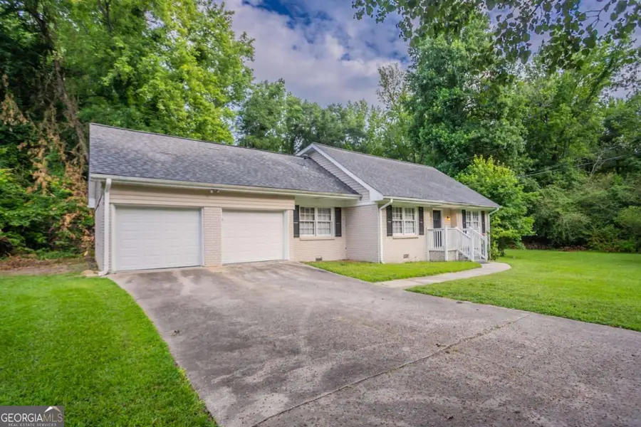 542 Hasty Drive, Lithia Springs, GA 30122 - Image #3