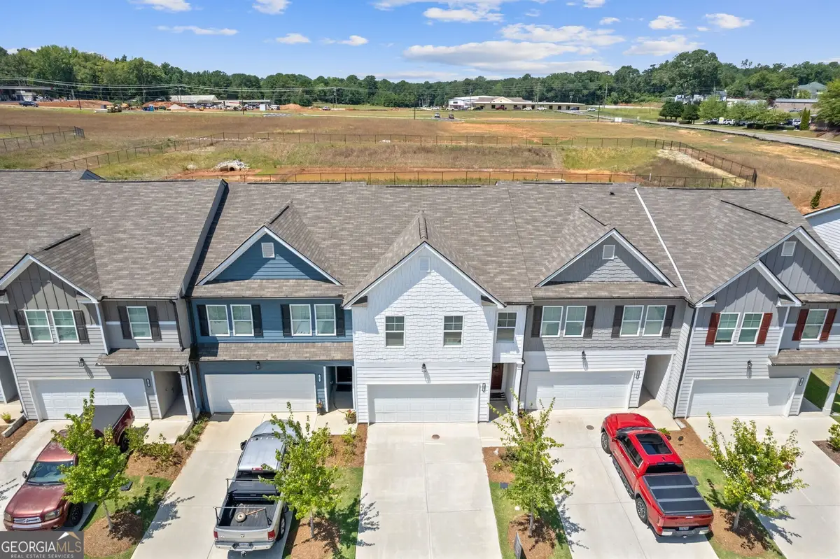 60 Huntley Trace, Hoschton, GA 30548 - Image #1