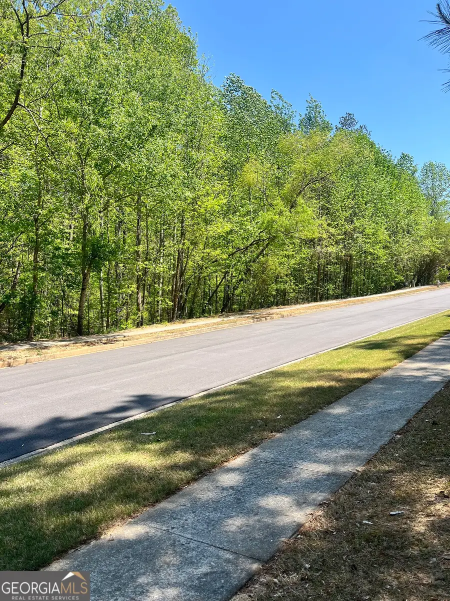 7425 Thoreau Circle, Atlanta, GA 30349 - Image #3