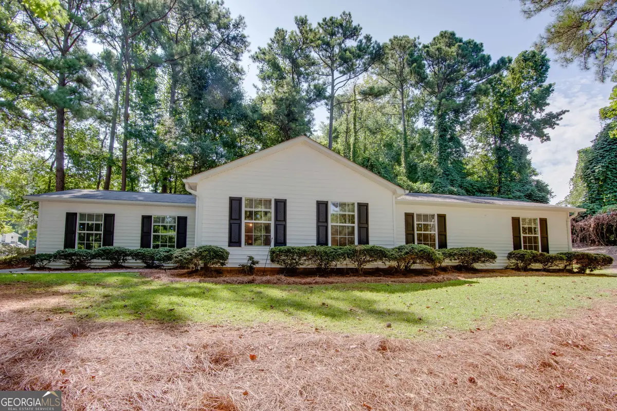 245 Fieldstone Drive, Fairburn, GA 30213 - Image #1